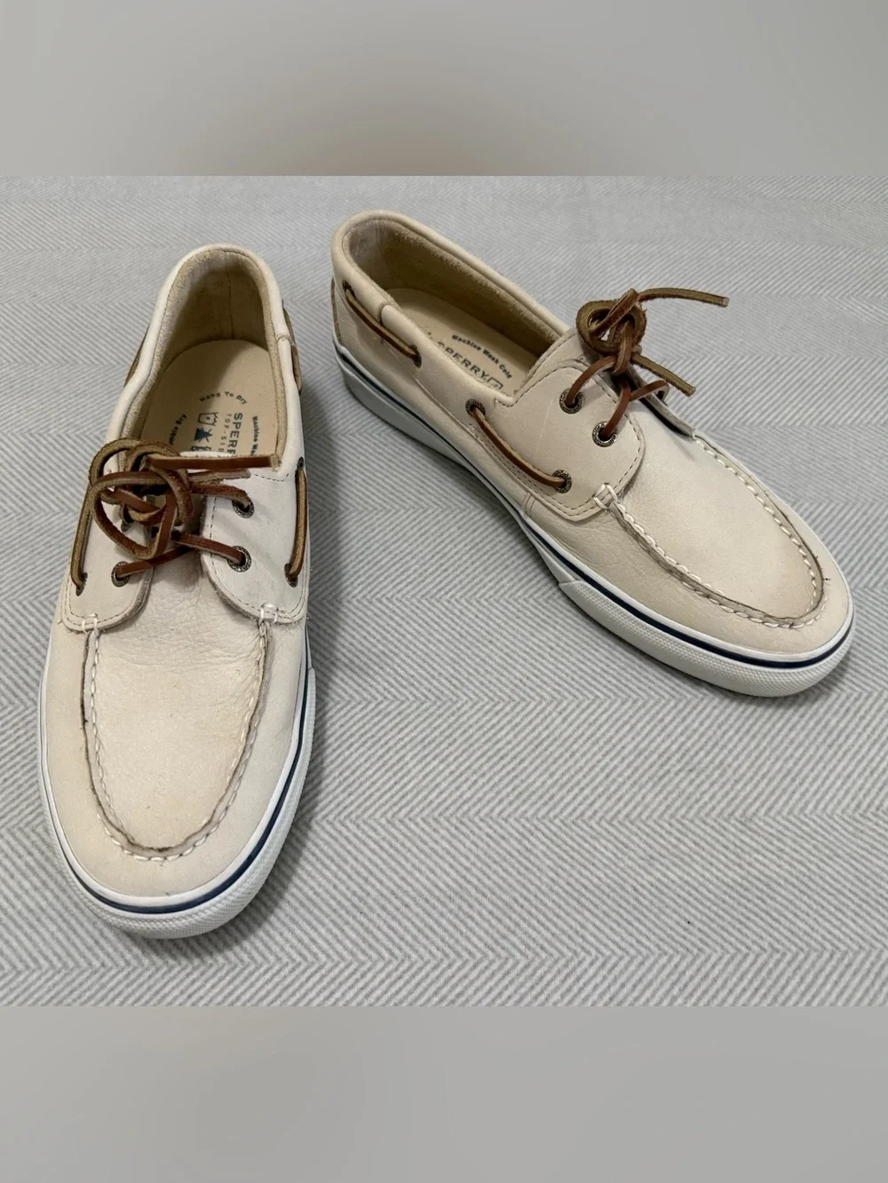 Sperry Men’s Beige Leather Boat Shoes with Brown Laces Sz 11.5M